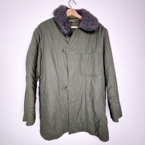 Vintage 1990s Hungarian Quilted Army Thick Liner Jacket Green Size L (52)